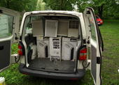 Povodně 2010 Bohumín - Charita přiváží vysoušeče